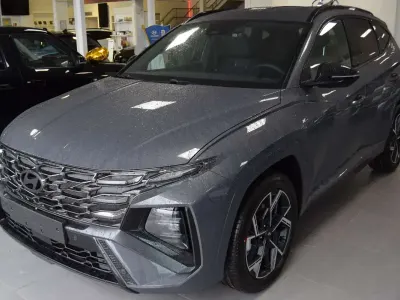 Neu Hyundai Tucson N Line 150 PS (110 kW) 2026 Grau SUV