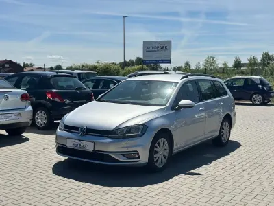 Gebraucht VW Golf VII 116 PS (85 kW) 2019 Silber Kombi
