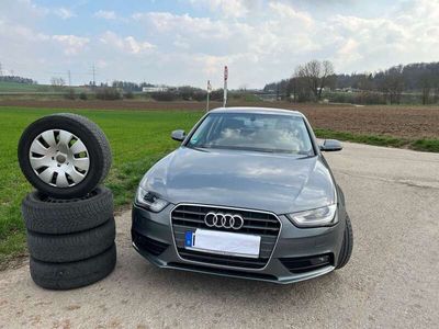 gebraucht Audi A4 2.0 TDI Ambiente / MMI-Navi / Bi-Xenon / Tempomat