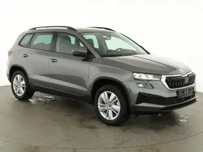 Neu Skoda Karoq Selection 150 PS (110 kW) 2026 Grau SUV