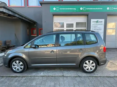 Gebraucht VW Touran 140 PS (102 kW) 2013 Grau Van / Kleinbus