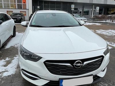 Gebraucht Opel Insignia 136 PS (100 kW) 2019 Weiß Kombi