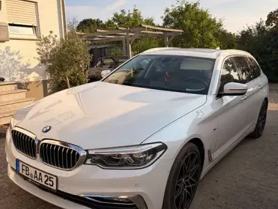 Gebraucht BMW 540 340 PS (250 kW) 2018 Weiß Kombi