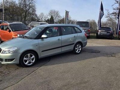 Gebraucht Skoda Fabia Style 86 PS (63 kW) 2010 Blau Kombi