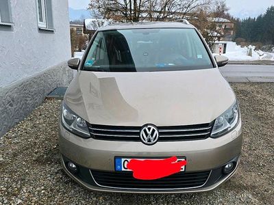 Beige Gebraucht 2013 VW Touran Van / Kleinbus | 7.999 € (Fairer Preis)