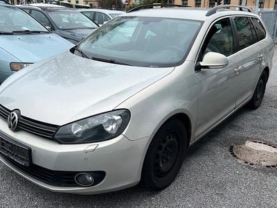 Gebraucht VW Golf VI 140 PS (102 kW) 2011 Silber Kleinwagen