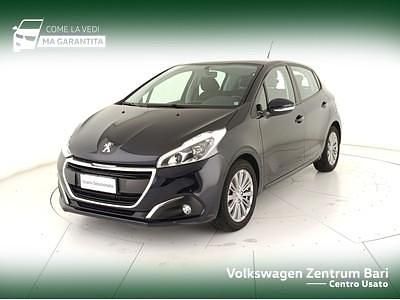 Gebraucht Peugeot 208 Active 82 PS (60 kW) 2018 Blu Kleinwagen
