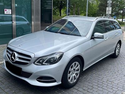 Mercedes E220