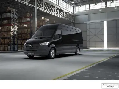 Gebraucht Mercedes Sprinter 150 PS (110 kW) 2023 Tiefschwarz Van