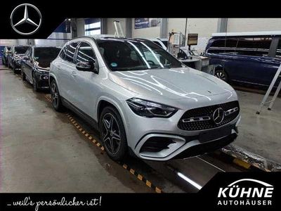 Gebraucht Mercedes GLA200 AMG Line Premium Plus 163 PS (119 kW) 2024 Iridiumsilber SUV