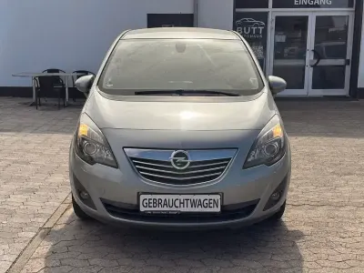 Gebraucht Opel Meriva Innovation 140 PS (102 kW) 2010 Silber Van / Kleinbus