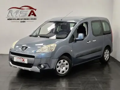 Gebraucht Peugeot Partner Tepee Tendance 111 PS (81 kW) 2012 Grau Van / Kleinbus