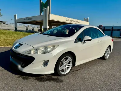 Gebraucht Peugeot 308 CC 156 PS (114 kW) 2011 Weiß Cabrio