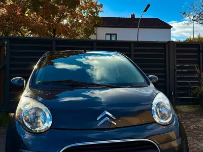 Gebraucht Citroën C1 68 PS (50 kW) 2010 Grau Kleinwagen