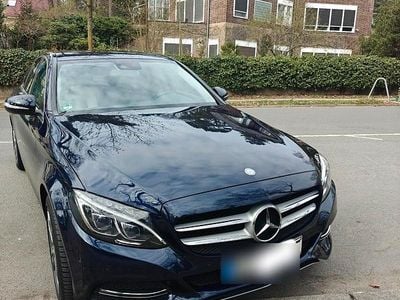 Gebraucht Mercedes C200 Avantgarde 184 PS (135 kW) 2015 Blau Limousine