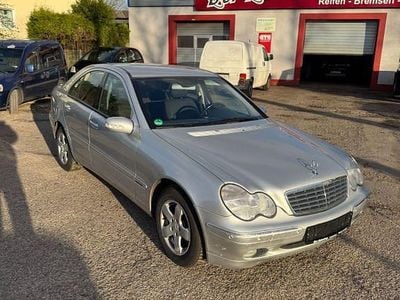 Gebraucht Mercedes C180 Elegance 129 PS (94 kW) 2001 Silber Limousine