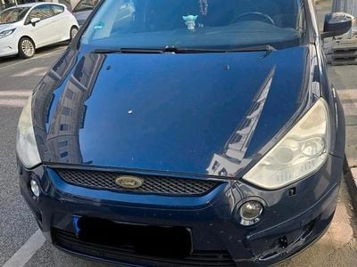 Usata Ford S-MAX S 140 CV (102 kW) 2010 Blu Monovolume