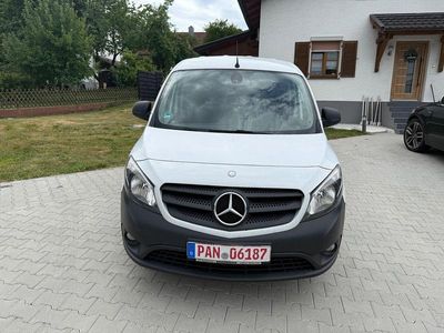 Mercedes Citan 109