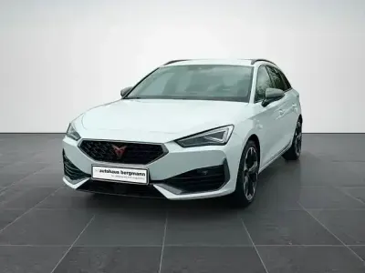 Używany Cupra Leon 150 KM (110 kW) 2024 Biały Sedan/Limuzyna