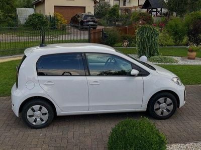 Gebraucht VW up! 68 PS (50 kW) 2019 Weiß Kleinwagen