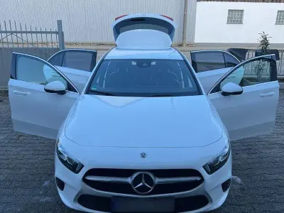 Gebraucht Mercedes A180 116 PS (85 kW) 2018 Weiß Limousine