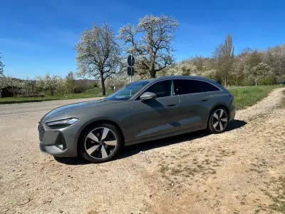 Gebraucht Audi A5 Sport 150 PS (110 kW) 2024 Grau Kombi
