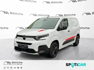 Neu Citroën Berlingo XTR 131 PS (96 kW) 2026 Lackierung weiss icy/deckende lackierung Van / Kleinbus