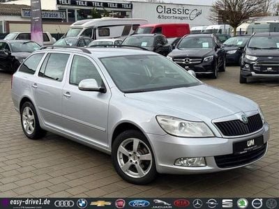Gebraucht Skoda Octavia Family 122 PS (89 kW) 2012 Silber Kombi