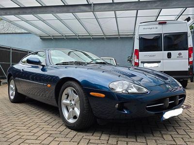 Jaguar XK8