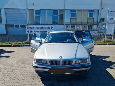Usata BMW 728 193 CV (141 kW) 1999 Argento Berlina