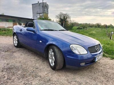 Second-hand Mercedes SLK230 193 CP (141 kW) 1998 Albastru Cabrio