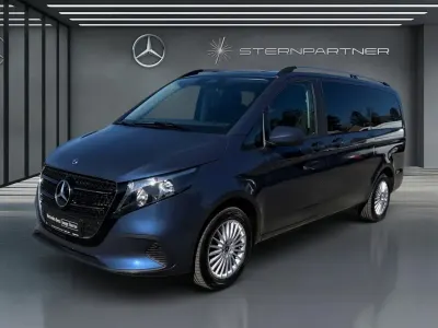 Usata Mercedes V220 163 CV (119 kW) 2025 Blu Monovolume