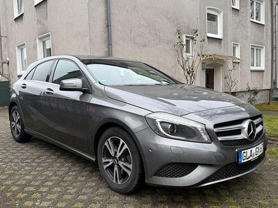 Silber Gebraucht 2013 Mercedes A200 Limousine | 9.500 € (Fairer Preis)
