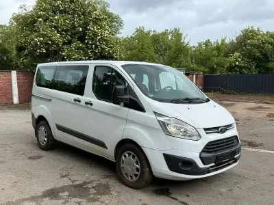 Occasion Ford Transit Trend 131 ch (96 kW) 2018 Blanc Break