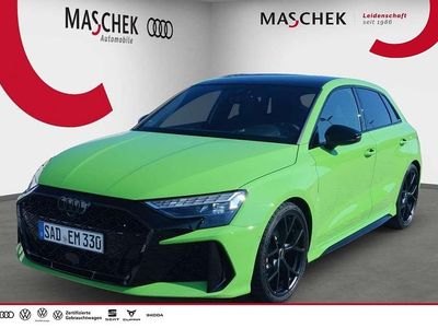 Gebraucht Audi RS3 Sport 400 PS (294 kW) 2025 Grün Limousine