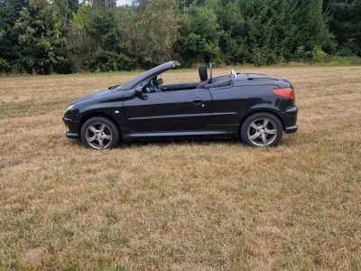 Gebraucht Peugeot 206 109 PS (80 kW) 2007 Schwarz Cabrio