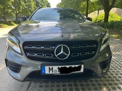Mercedes GLA200