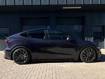 Gebraucht Tesla Model Y 378 kW (514 PS) 2023 Weiß SUV