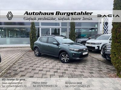 Neu Dacia Sandero Expression 110 PS (80 kW) 2026 Grün Limousine