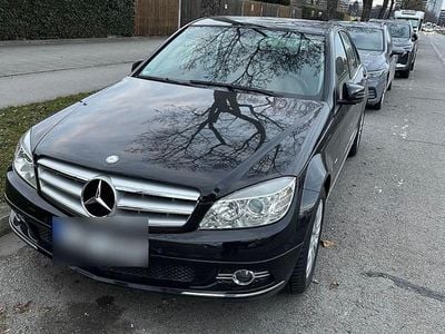 Gebraucht Mercedes C180 Avantgarde 156 PS (114 kW) 2010 Schwarz Limousine
