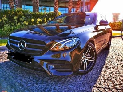 gebraucht Mercedes E220 d AMG-Line 4Matic 9G-Tronic