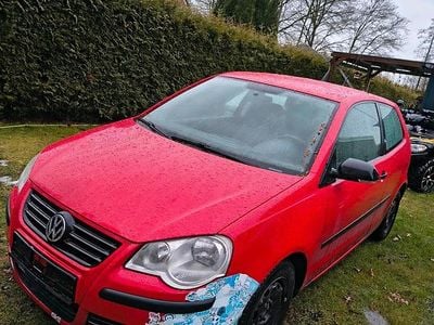Gebraucht VW Polo 70 PS (51 kW) 2008 Rot Kleinwagen