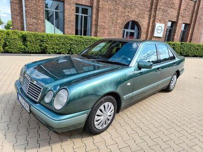 Mercedes E230