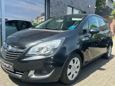 Gebraucht Opel Meriva Edition 140 PS (102 kW) 2014 Schwarz Van / Kleinbus
