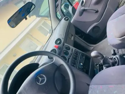Gebraucht Mercedes A140 86 PS (63 kW) 2001 Schwarz Kleinwagen
