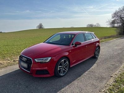 Używany Audi A3 Sport 115 KM (84 kW) 2019 Czerwony Sedan/Limuzyna