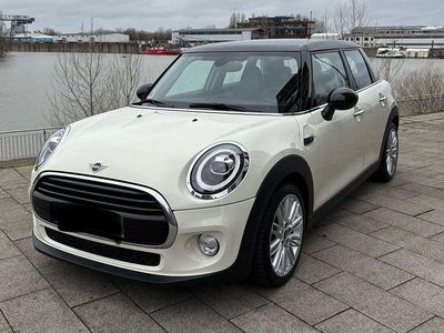 Gebraucht Mini Cooper Chili 136 PS (100 kW) 2019 Weiß Kleinwagen