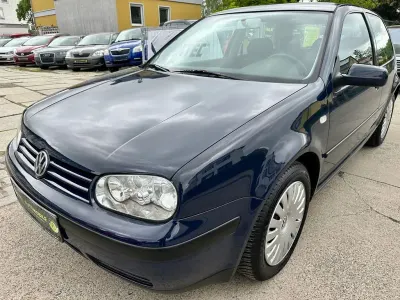 Gebraucht VW Golf IV Trendline 75 PS (55 kW) 2000 Blau Limousine