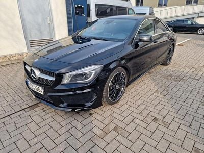 Schwarz Gebraucht 2015 Mercedes CLA220 AMG line Limousine | 16.499 € (Guter Preis)