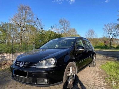 Usata VW Golf VI 80 CV (58 kW) 2008 Nero Utilitaria